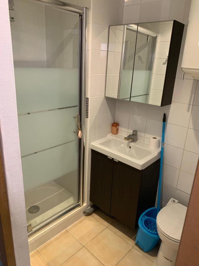 Studio Moderne Au Coeur De Paris Batignolles المظهر الخارجي الصورة